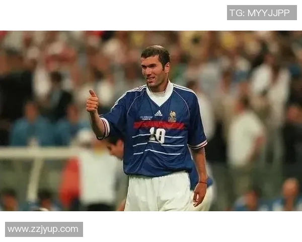 齐达内的辉煌瞬间回顾那些令人铭记的进球与助攻时刻